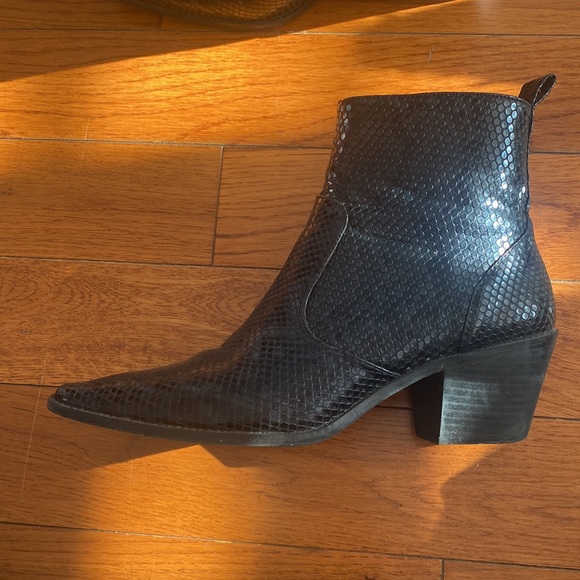 Zara Western snakeskin texture boots - Picture 3 of 6